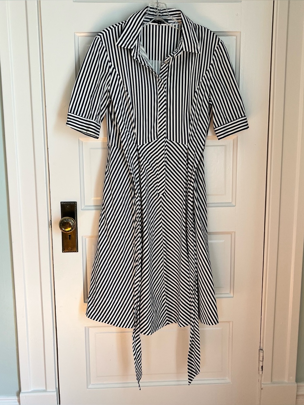 Lonyuash Black & White Striped Shirt Dress, Size 8